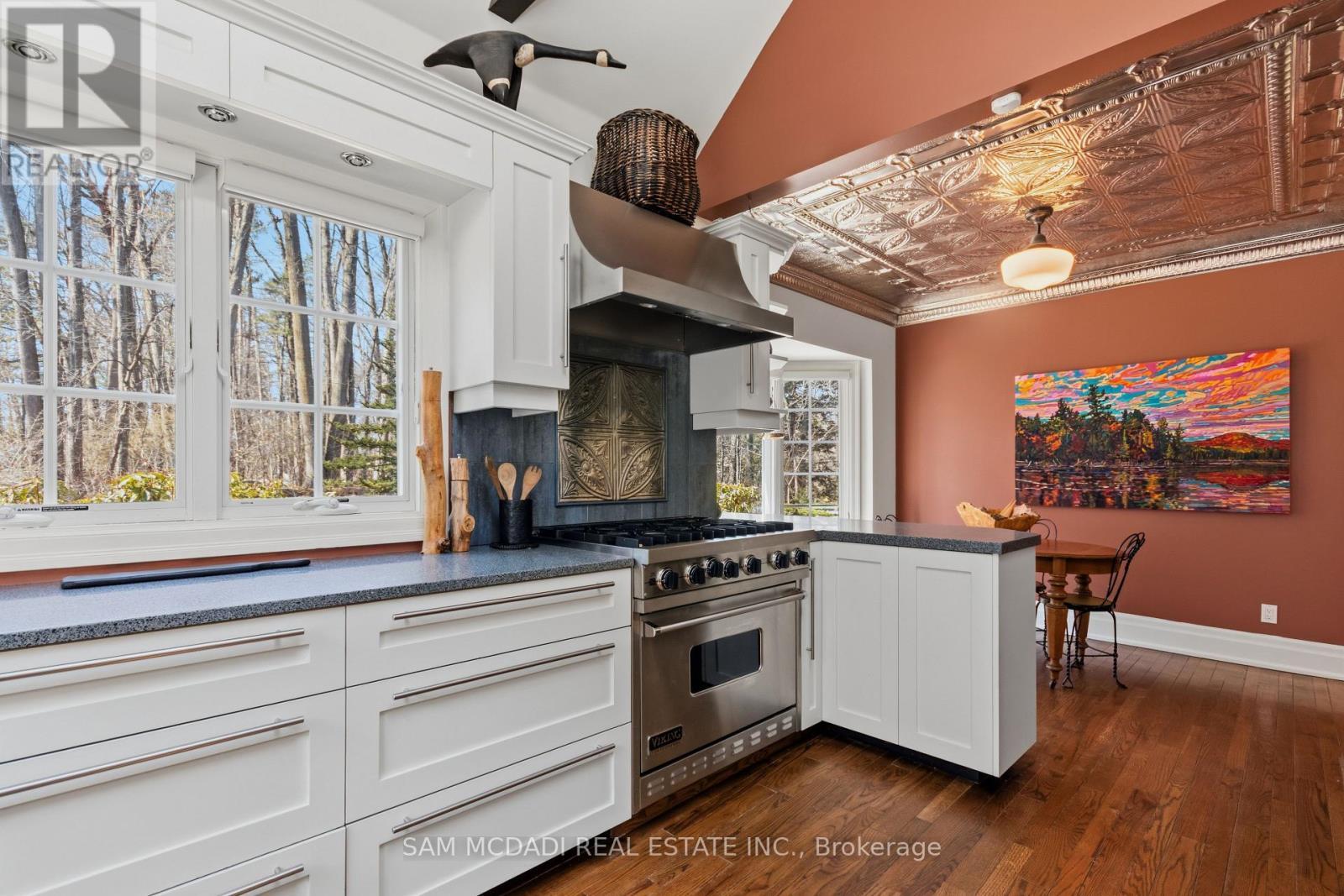 990 Roper Avenue, Mississauga, ON