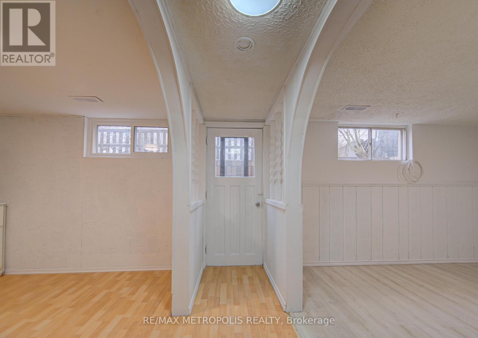 93 Linnwood Avenue, Cambridge, ON - Indoor Photo Showing Other Room