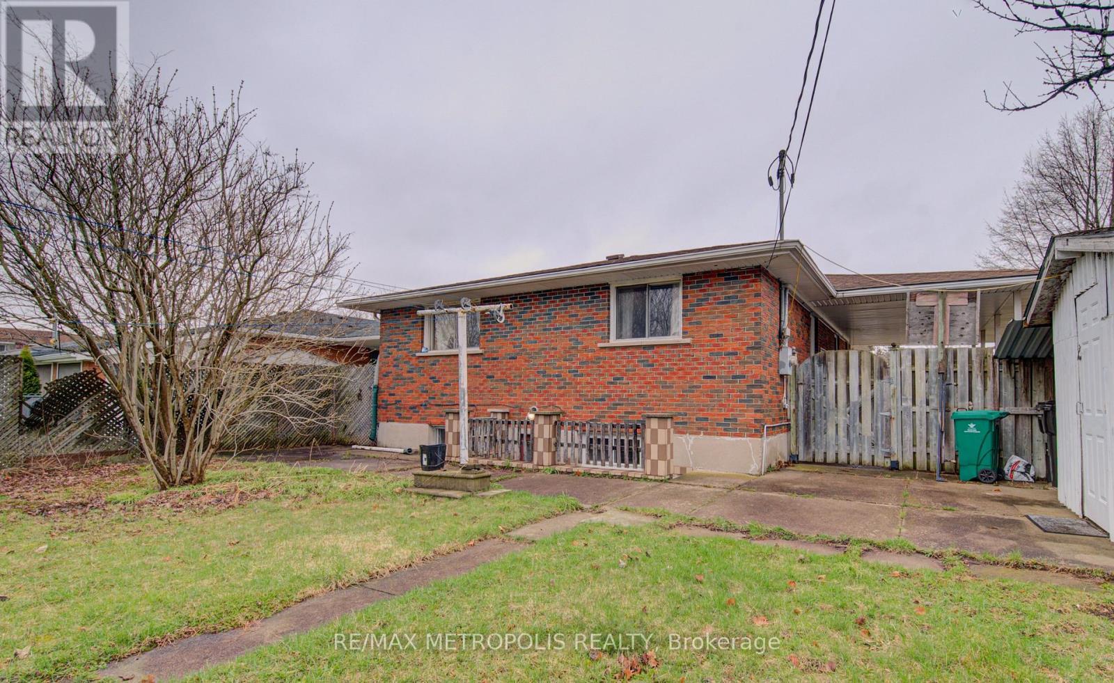 93 Linnwood Avenue, Cambridge, ON - Outdoor With Exterior