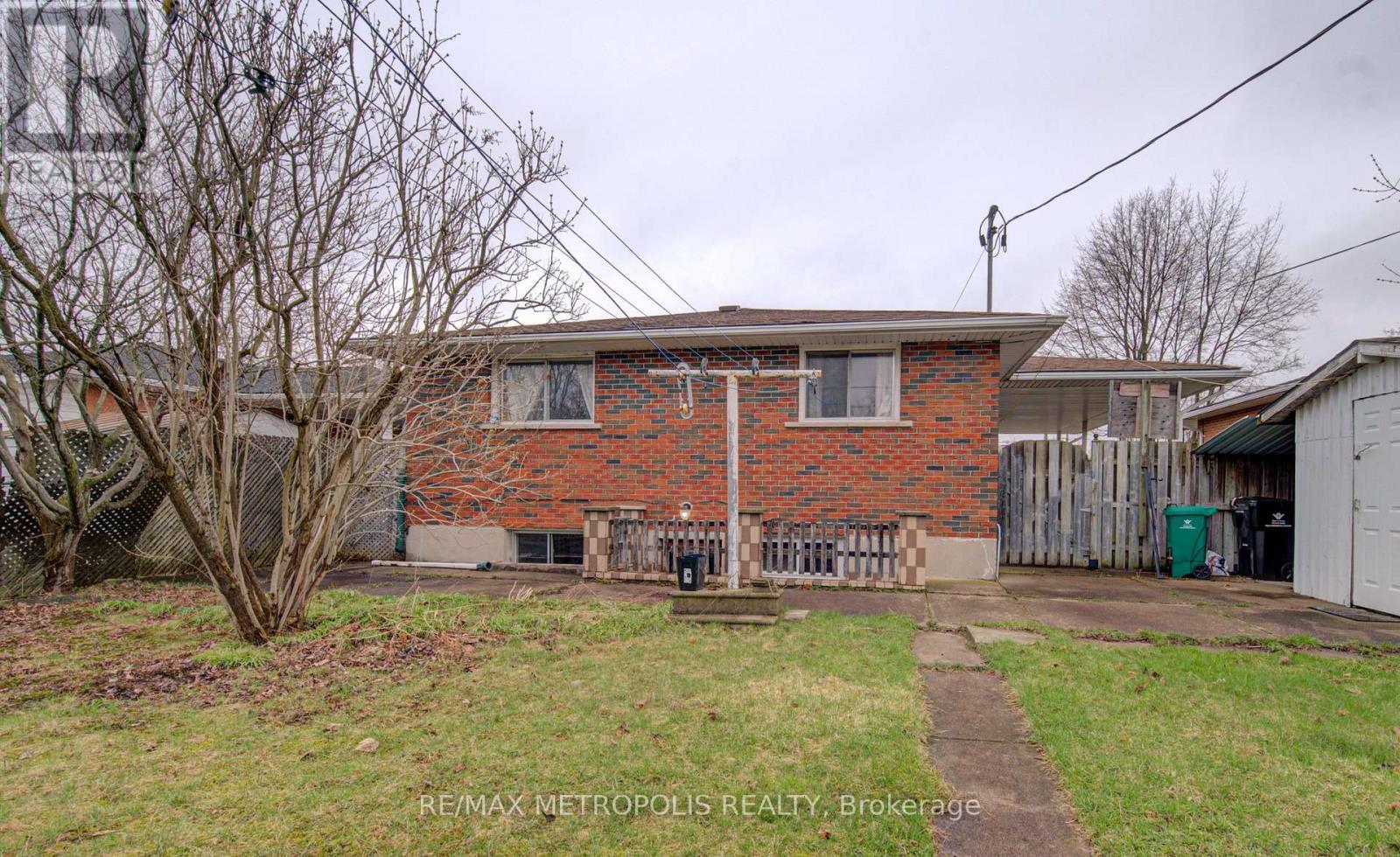93 Linnwood Avenue, Cambridge, ON - Outdoor With Exterior