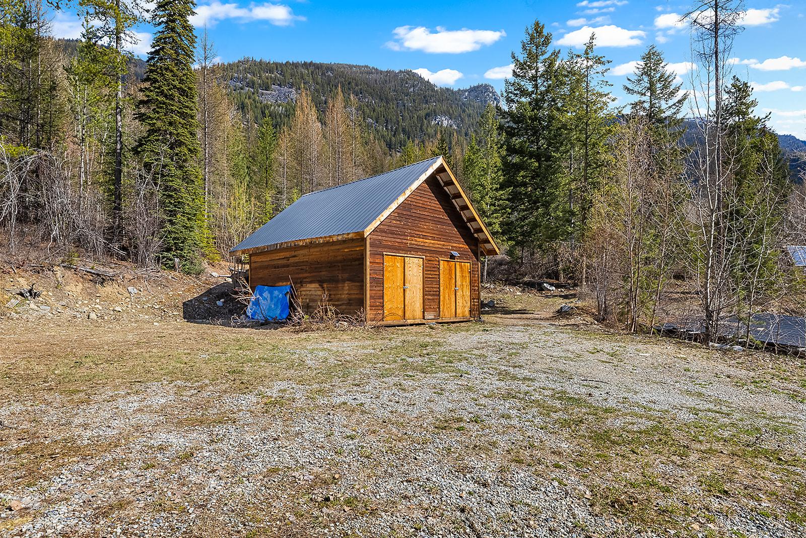 3584 St. Mary Lake Road, Kimberley, BC - Outdoor