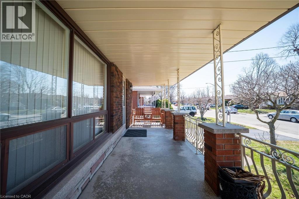 31 Terrace Drive, Hamilton, ON - Outdoor With Exterior