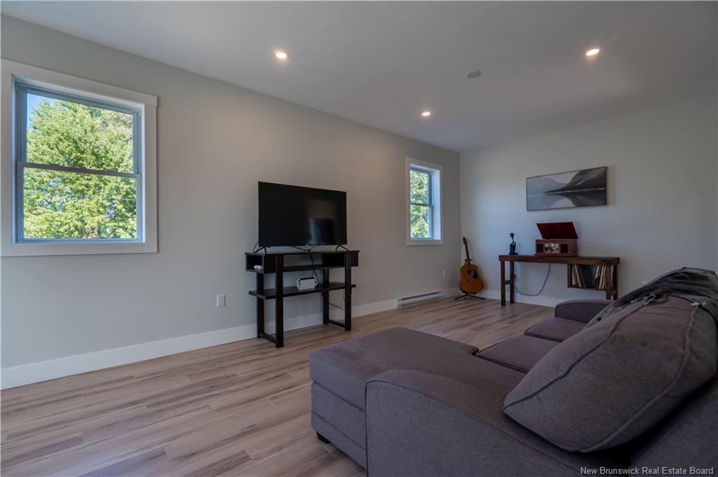8 Dufferin Rd, Chipman, NB