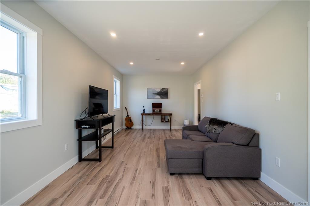 8 Dufferin Rd, Chipman, NB