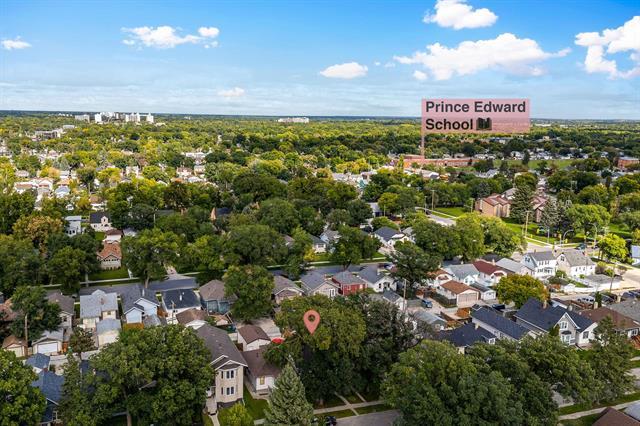 257 Winterton Ave, Winnipeg, MB