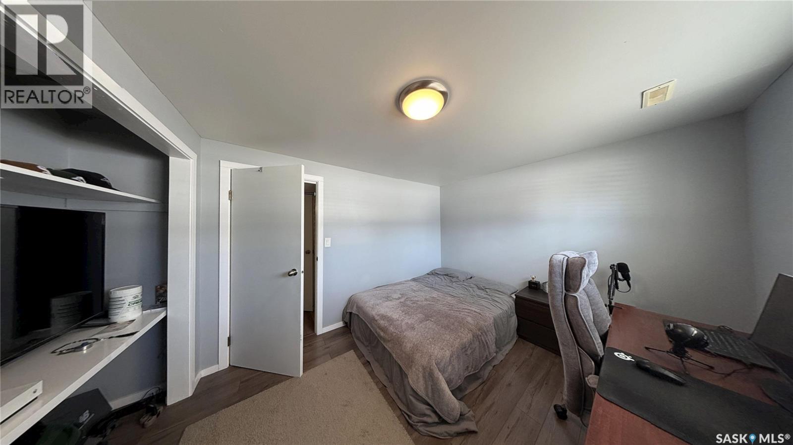 366 Meighen Crescent, Saskatoon, SK - Indoor Photo Showing Bedroom