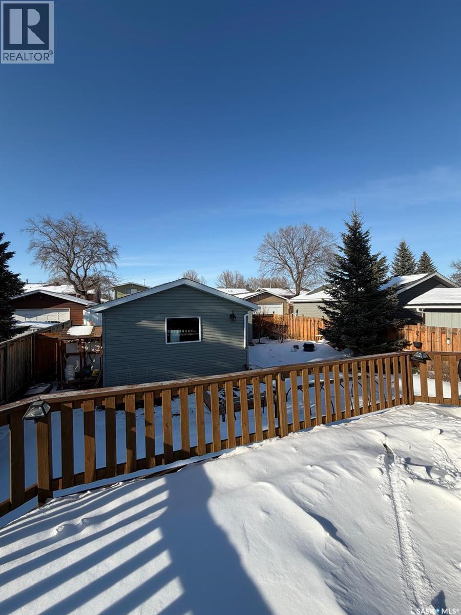 366 Meighen Crescent, Saskatoon, SK - Outdoor