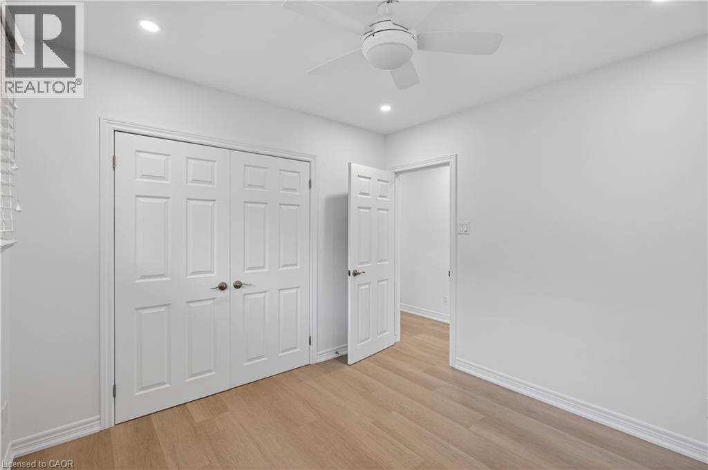 188 Tuxedo Avenue S, Hamilton, ON - Indoor Photo Showing Other Room