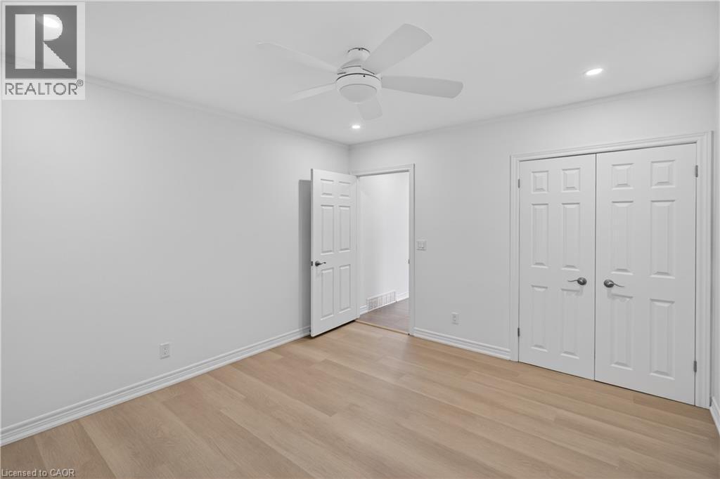 188 Tuxedo Avenue S, Hamilton, ON - Indoor Photo Showing Other Room