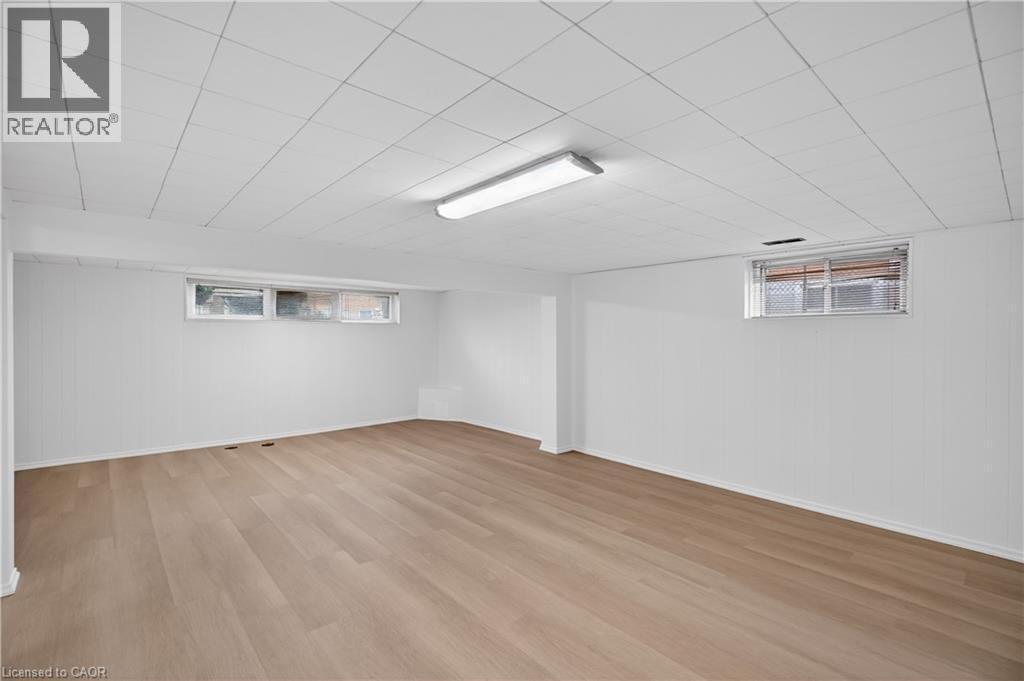 188 Tuxedo Avenue S, Hamilton, ON - Indoor