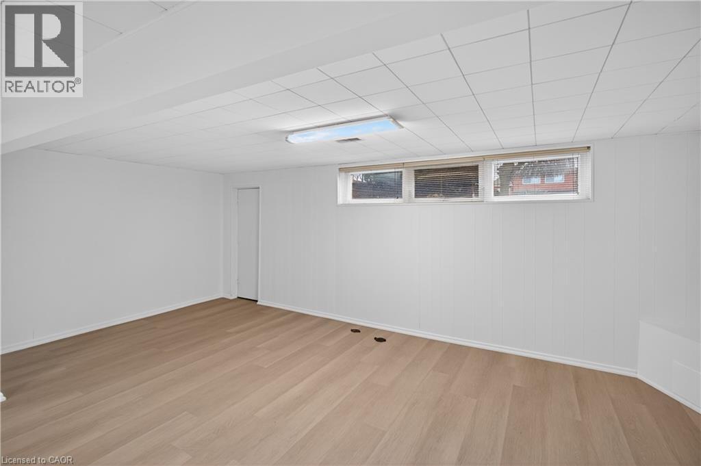 188 Tuxedo Avenue S, Hamilton, ON - Indoor Photo Showing Other Room