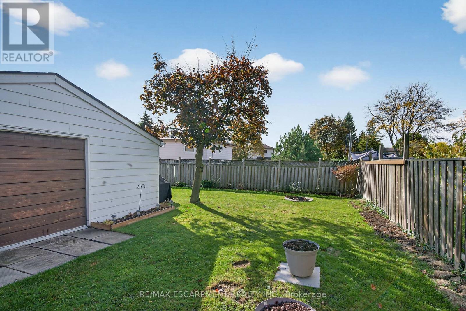 211 Birchcliffe Crescent, Hamilton, ON - Outdoor