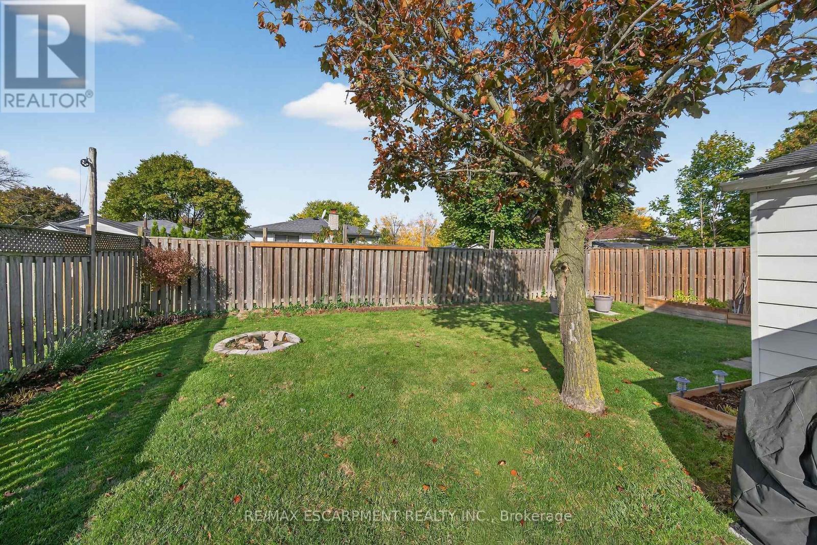 211 Birchcliffe Crescent, Hamilton, ON - Outdoor