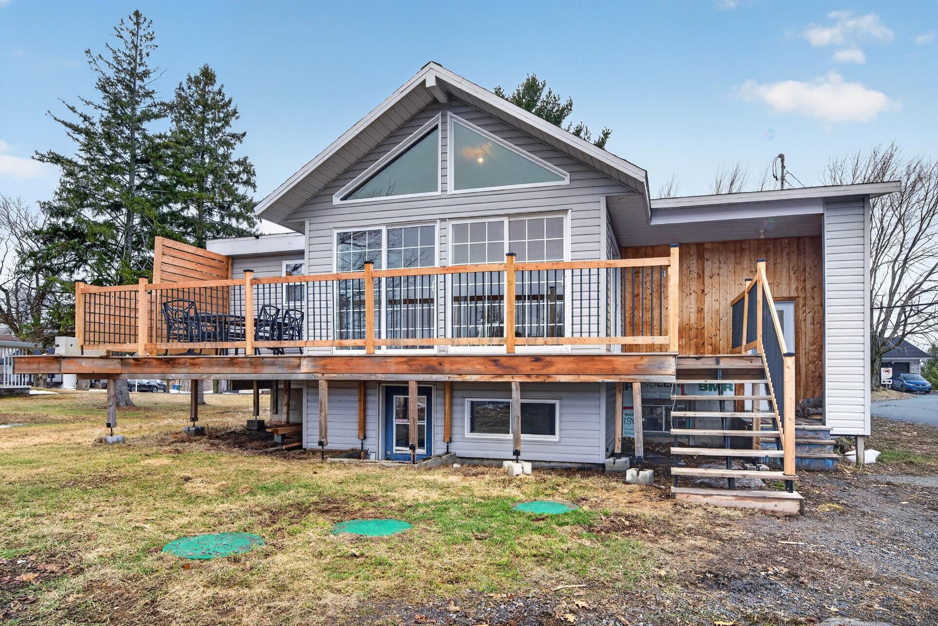 Back of Structure - 922 Ch. Bellevue E., Cap-Saint-Ignace, QC - Outdoor With Deck Patio Veranda