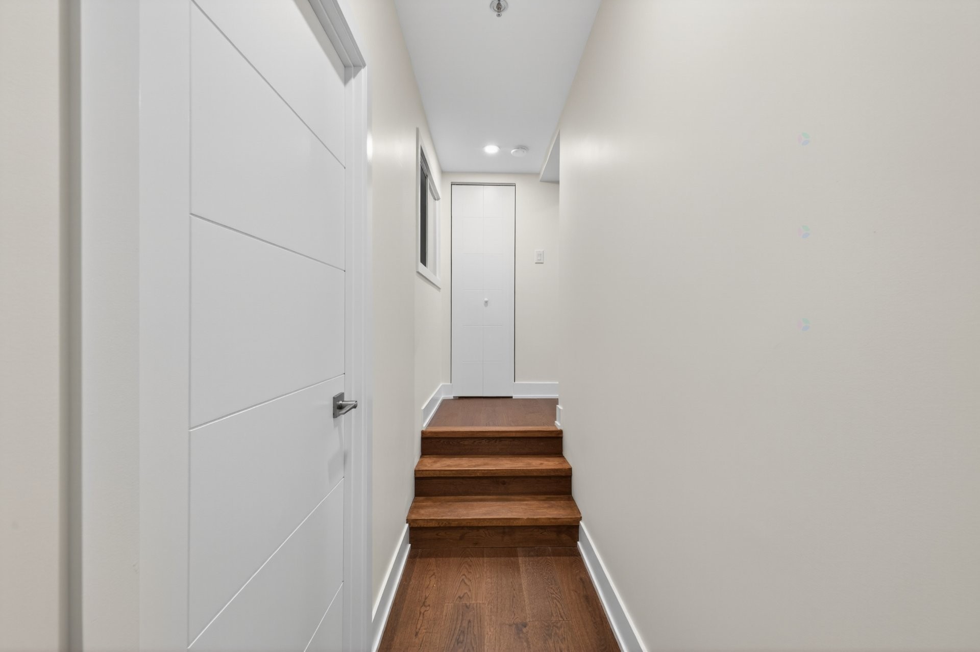 Passageway - 1425 Rue Montcalm, Montréal (Ville-Marie), QC - Indoor Photo Showing Other Room