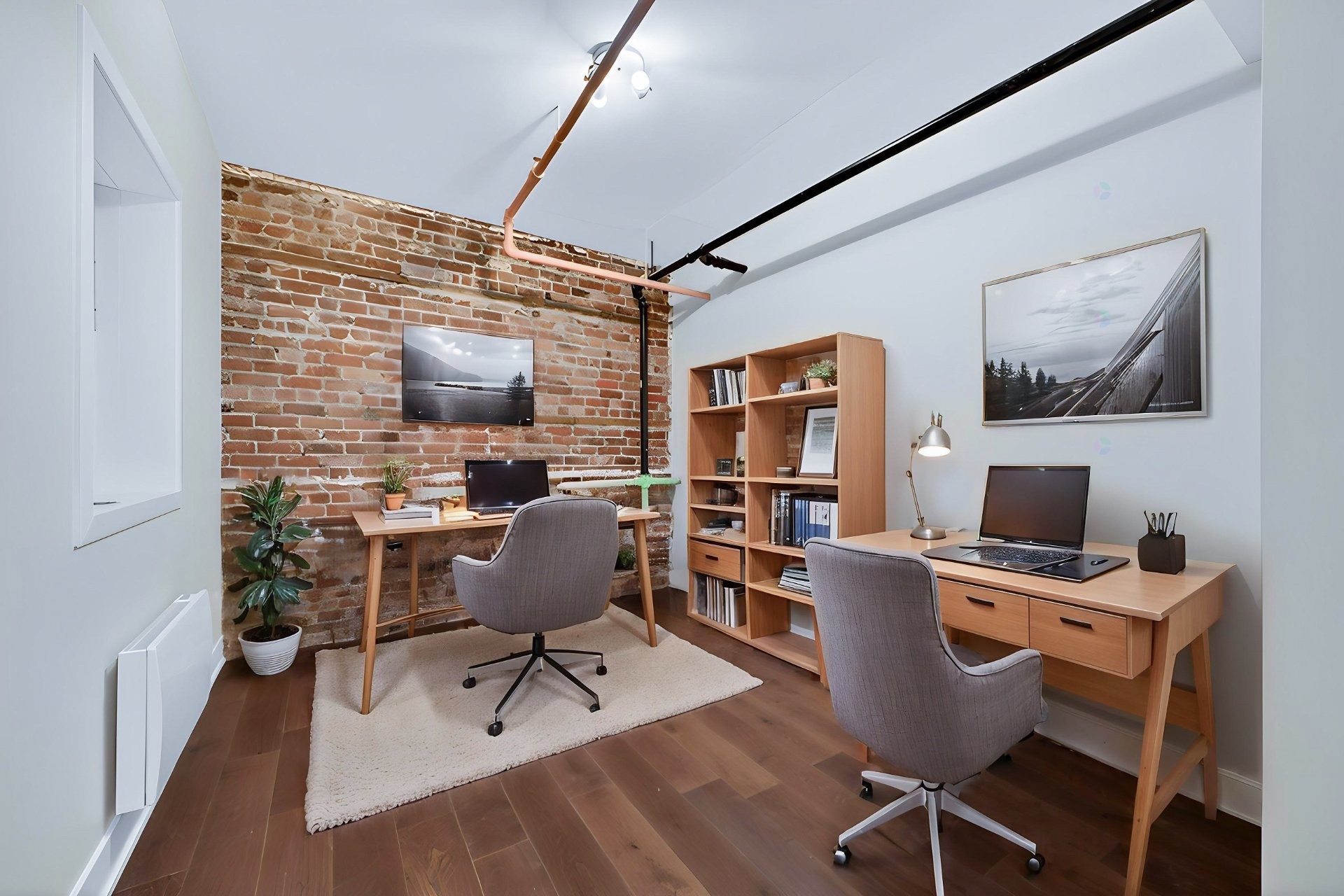 Office - 1425 Rue Montcalm, Montréal (Ville-Marie), QC - Indoor Photo Showing Office