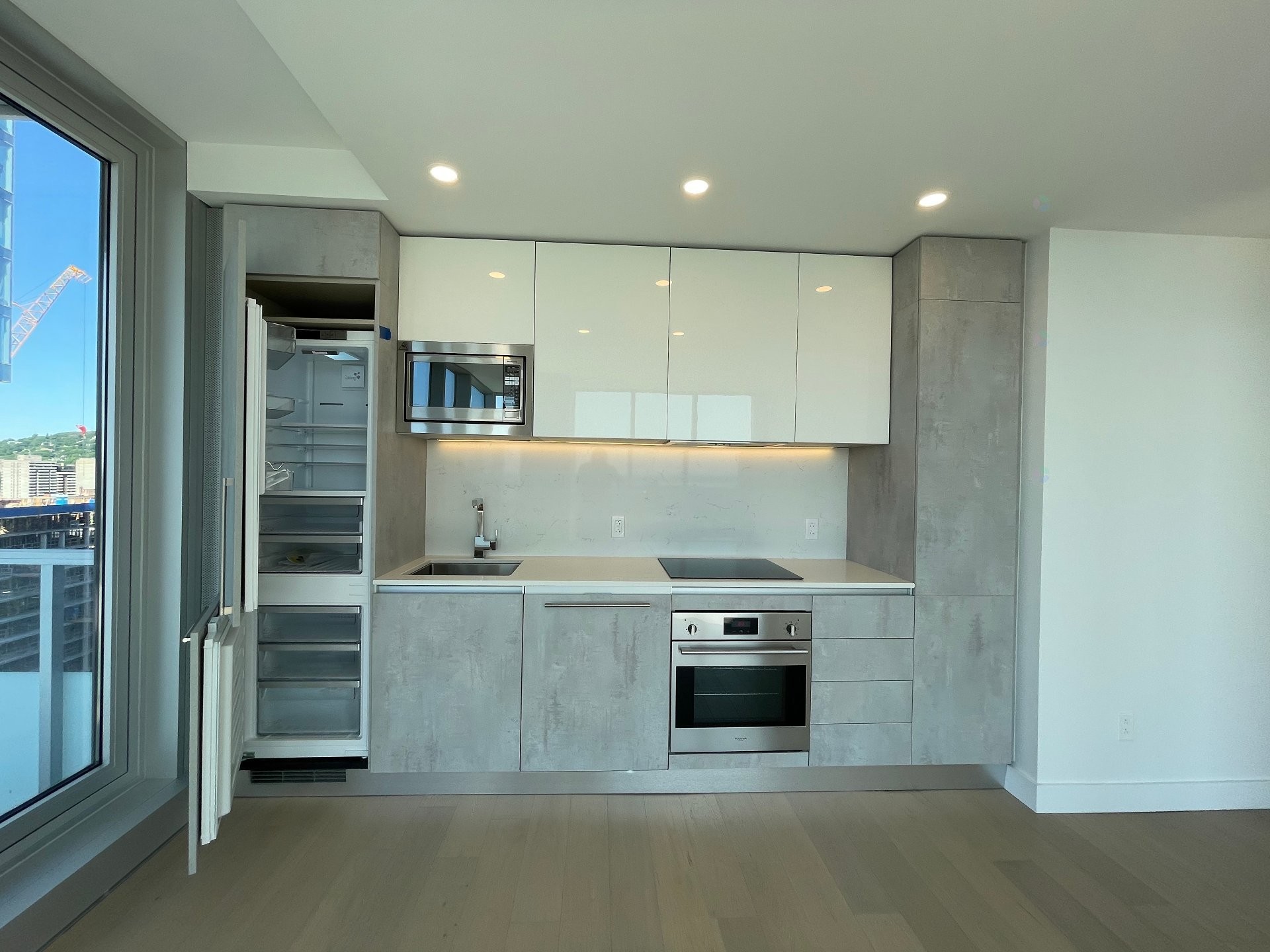 Kitchen - 2113-1400 Boul. René-Lévesque O., Montréal (Ville-Marie), QC - Indoor Photo Showing Kitchen