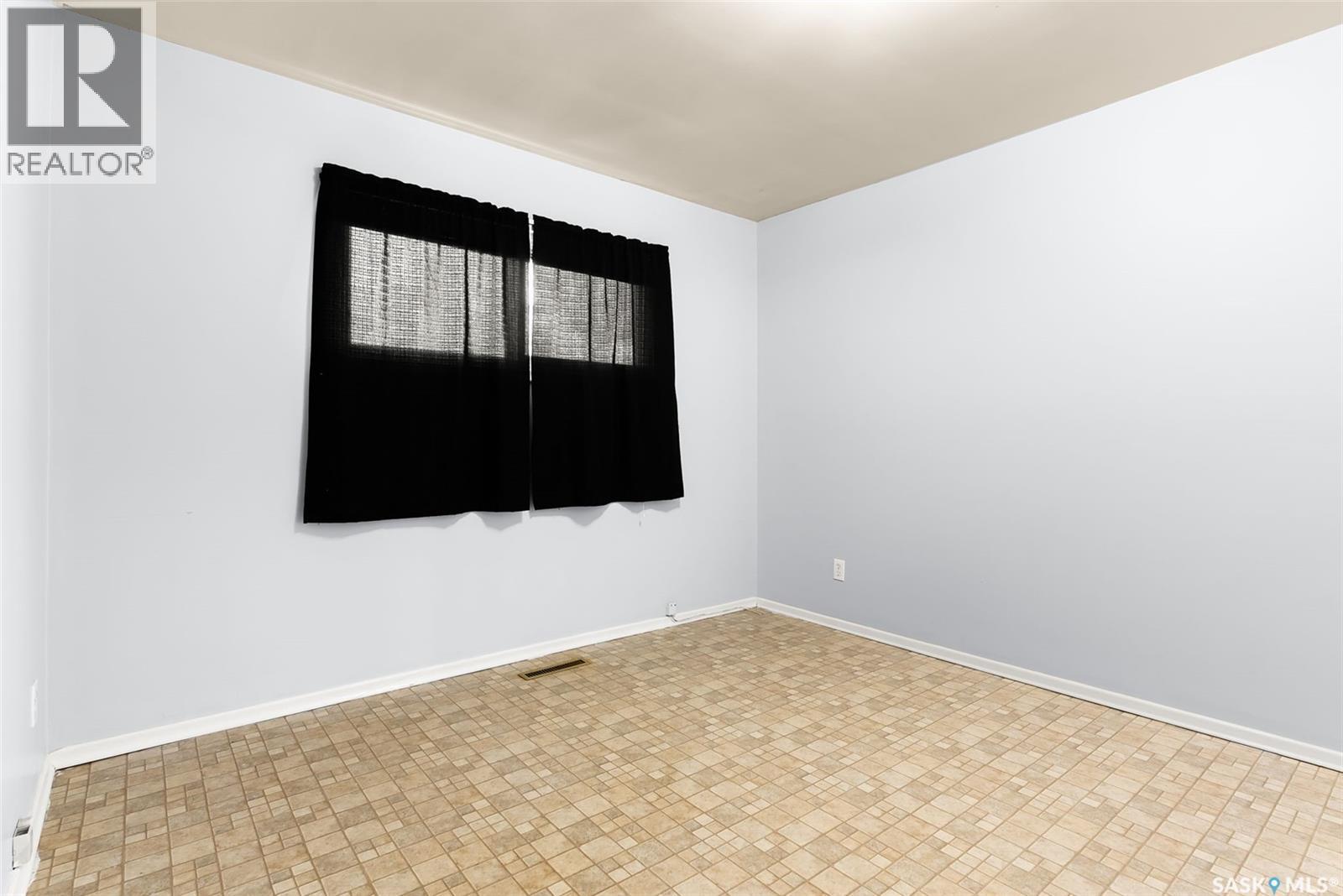 263 Mcintyre Street, Regina, SK - Indoor Photo Showing Other Room