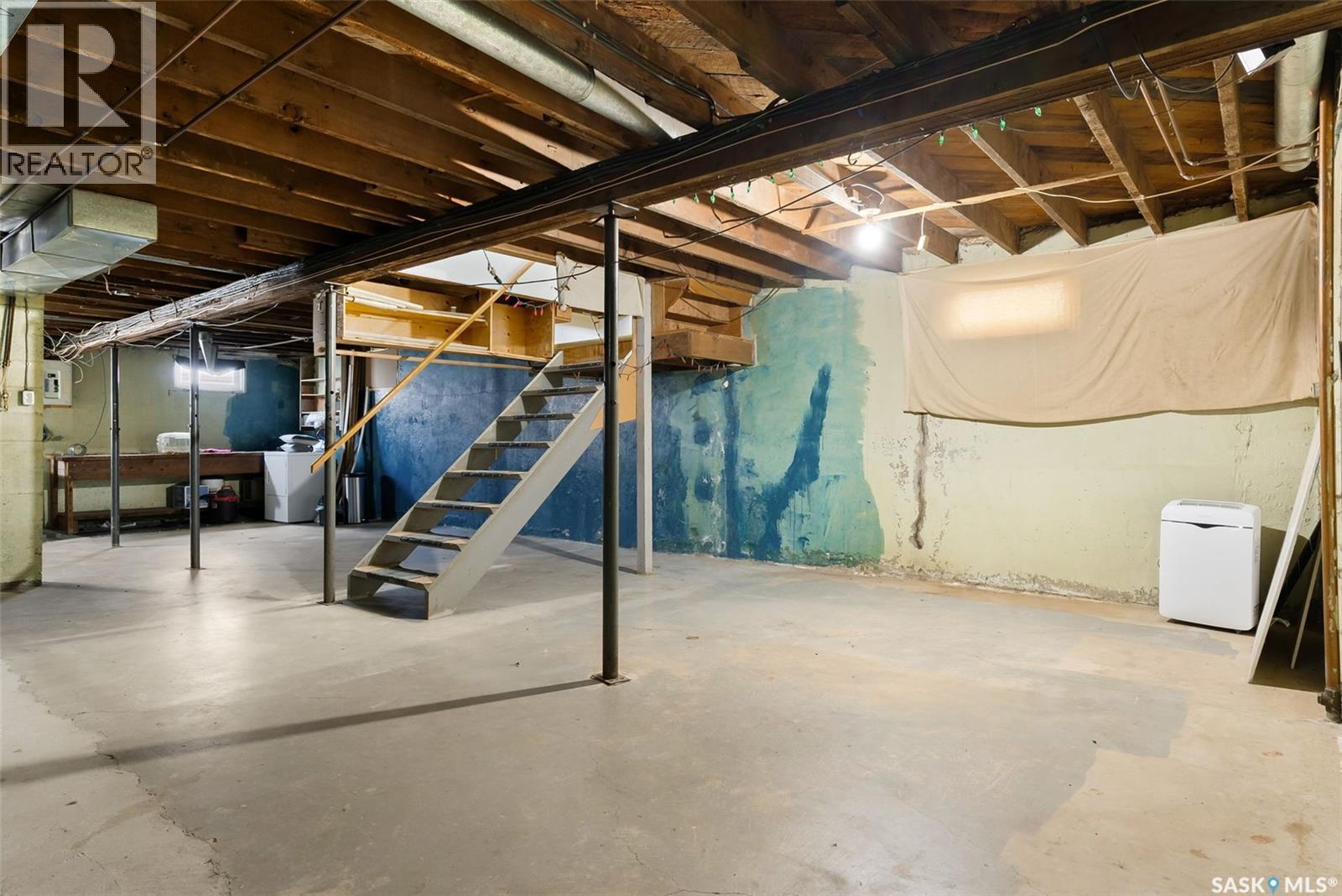 263 Mcintyre Street, Regina, SK - Indoor Photo Showing Basement