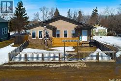 106 Colborne AVENUE Viscount, SK S0K 4M0