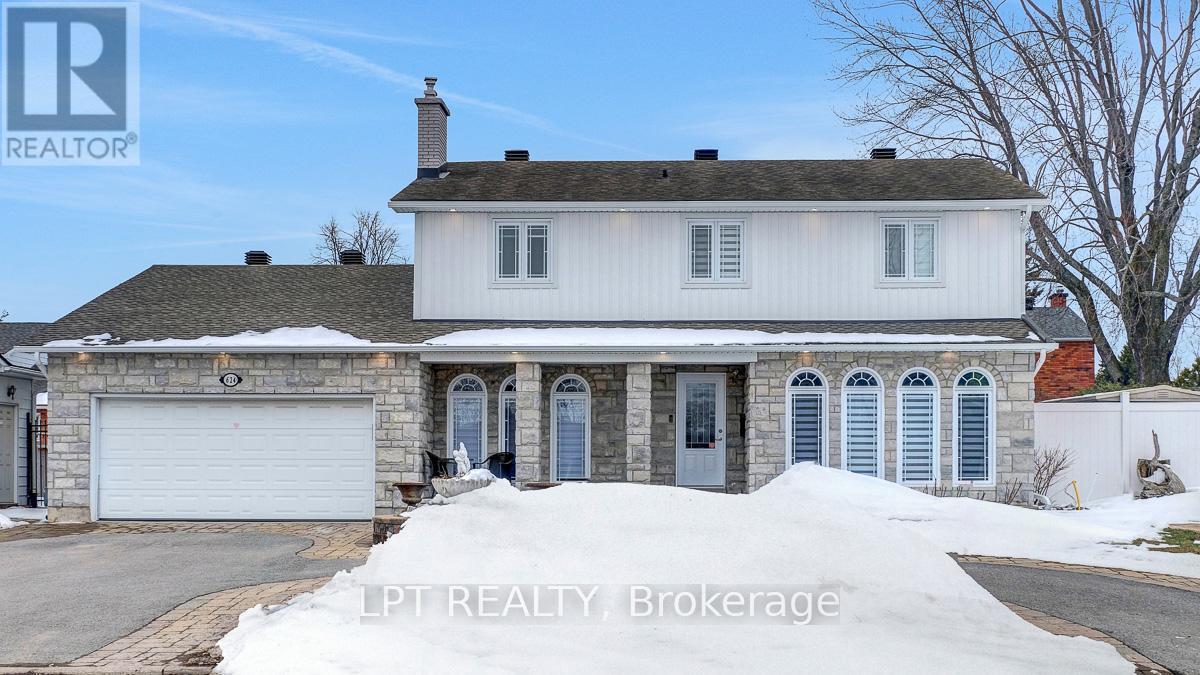 624 Pleasant Park Road, Ottawa, ON - Outdoor With Facade