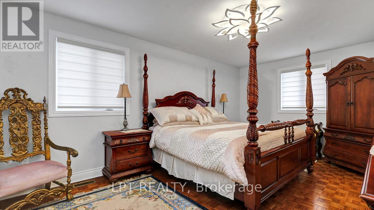 624 Pleasant Park Road, Ottawa, ON - Indoor Photo Showing Bedroom