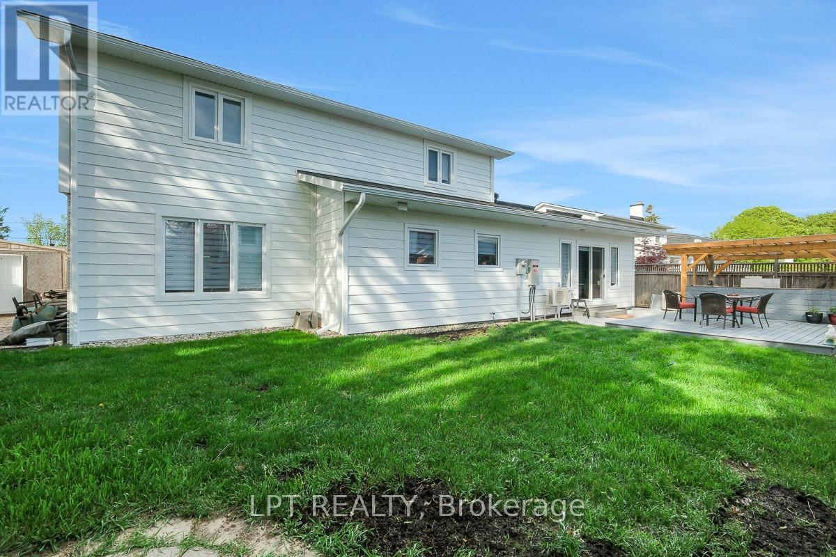 624 Pleasant Park Road, Ottawa, ON - Outdoor With Exterior