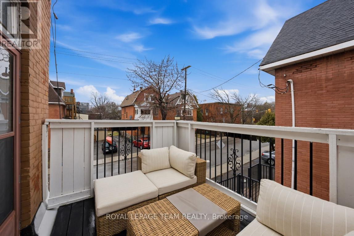 529 Mcleod Street, Ottawa, ON - Outdoor With Exterior