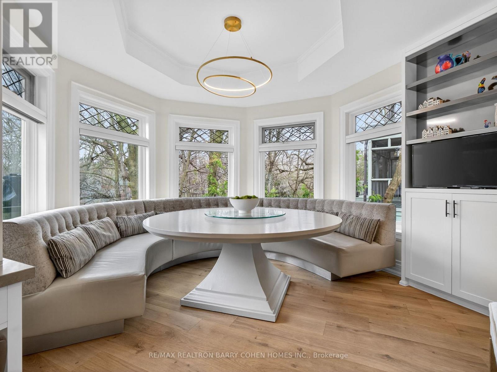 11 Ormsby Crescent, Toronto, ON - Indoor