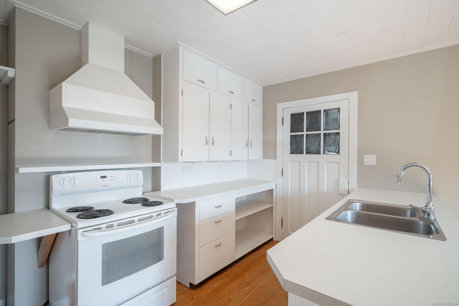 1640 Cedar Rd, Nanaimo, BC