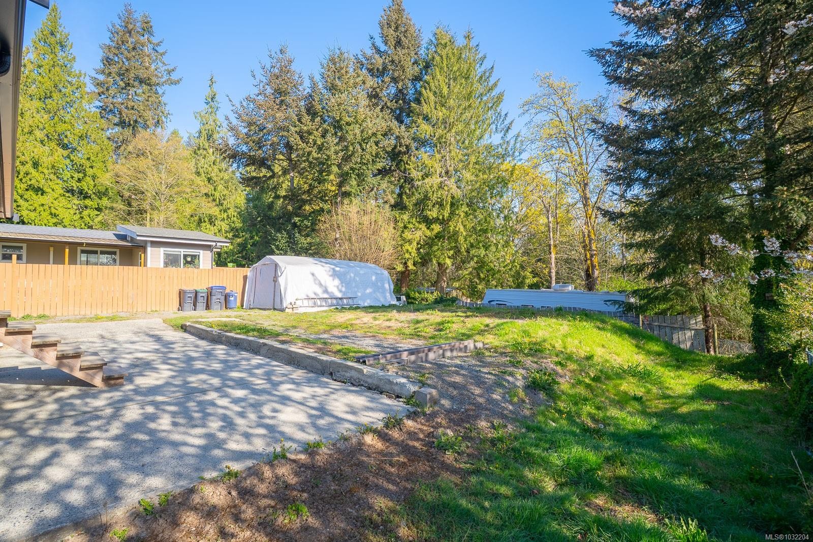 1640 Cedar Rd, Nanaimo, BC