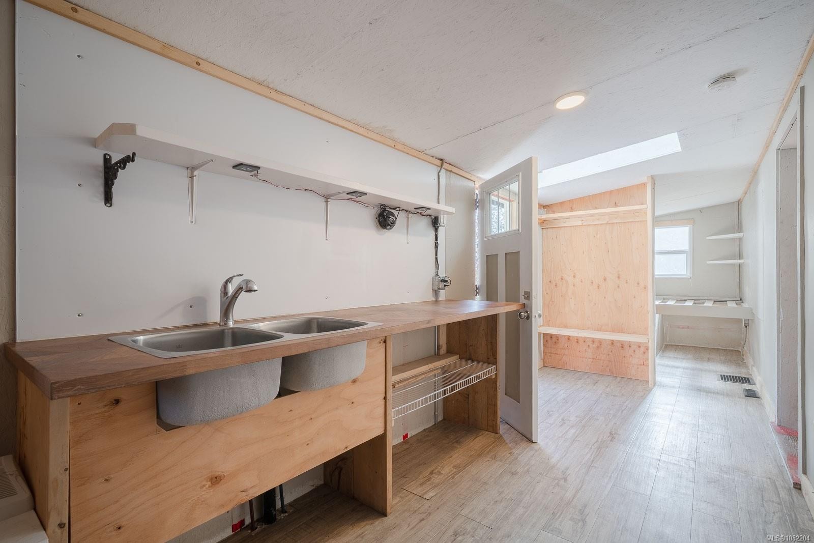 1640 Cedar Rd, Nanaimo, BC