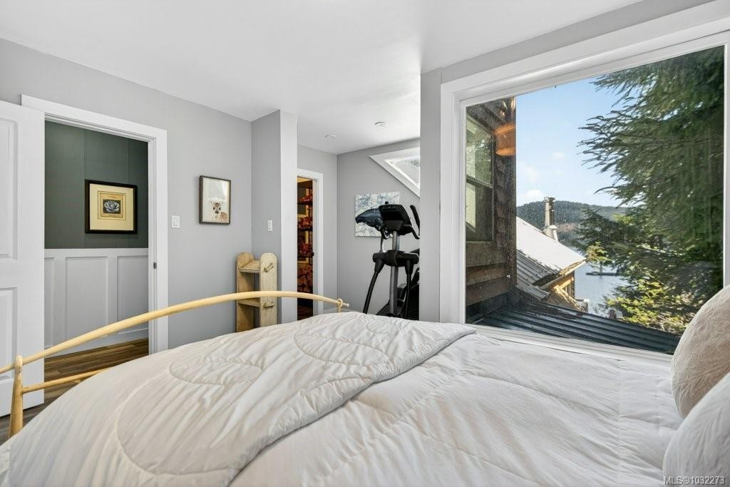 276 Winter Harbour Rd, Winter Harbour, BC