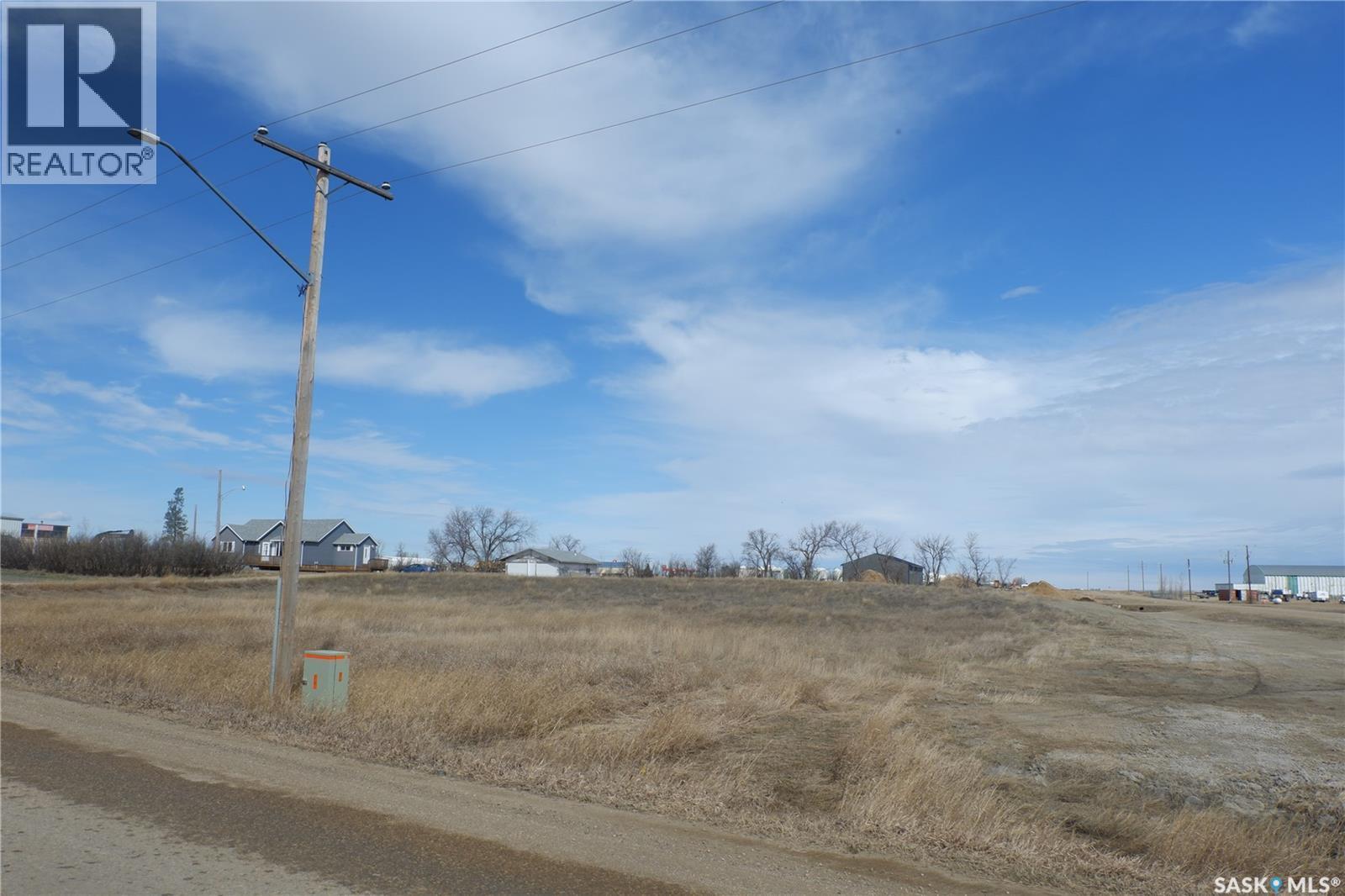 600 Railway Avenue E, Assiniboia, SK - Outdoor With View