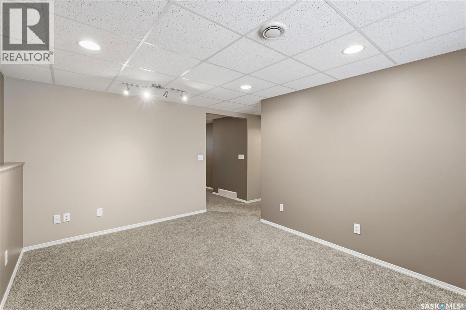 106 Lashyn Cove, Saskatoon, SK - Indoor