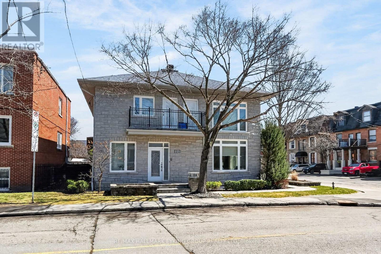 121 Macdonald Street, Ottawa, ON - Outdoor With Facade