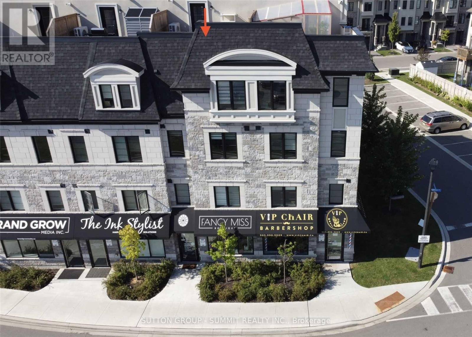 1012 Lagoon Street, Mississauga, ON