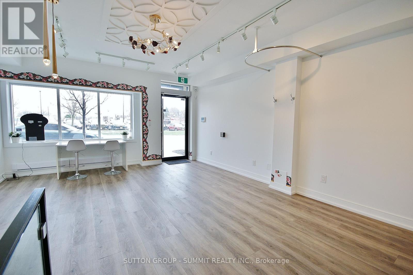 1012 Lagoon Street, Mississauga, ON