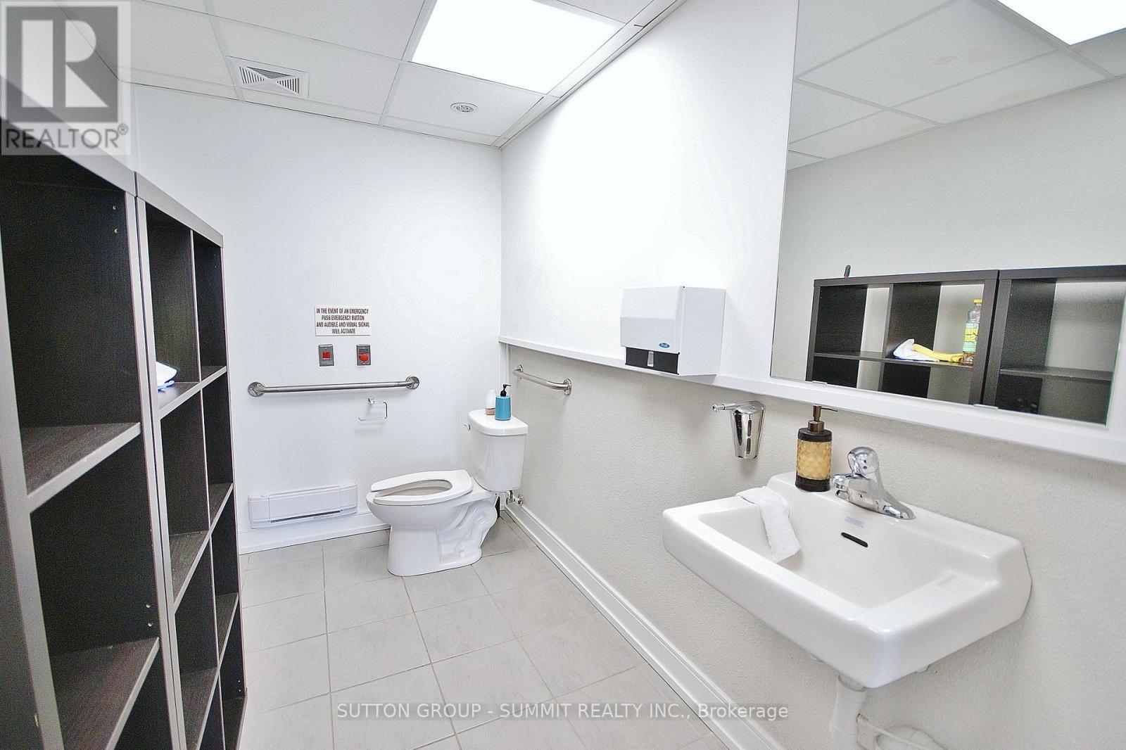 1012 Lagoon Street, Mississauga, ON