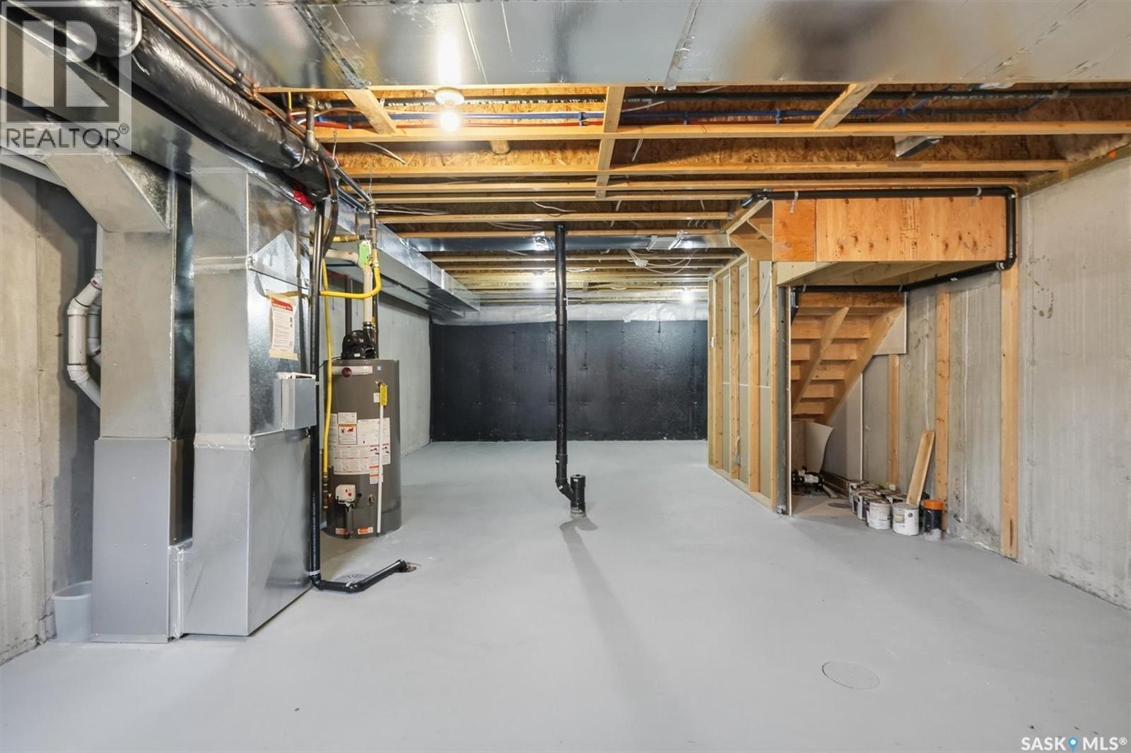 1216 Pringle Way, Saskatoon, SK - Indoor Photo Showing Basement