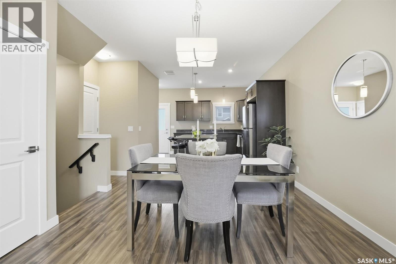 1216 Pringle Way, Saskatoon, SK - Indoor Photo Showing Dining Room