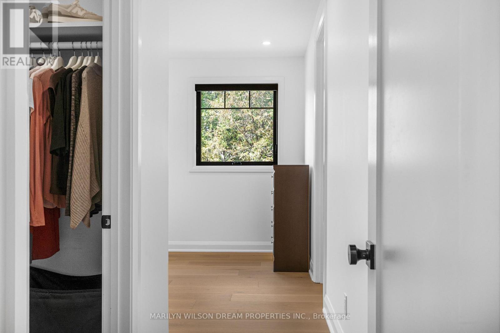 123 Mason Terrace, Ottawa, ON - Indoor Photo Showing Other Room