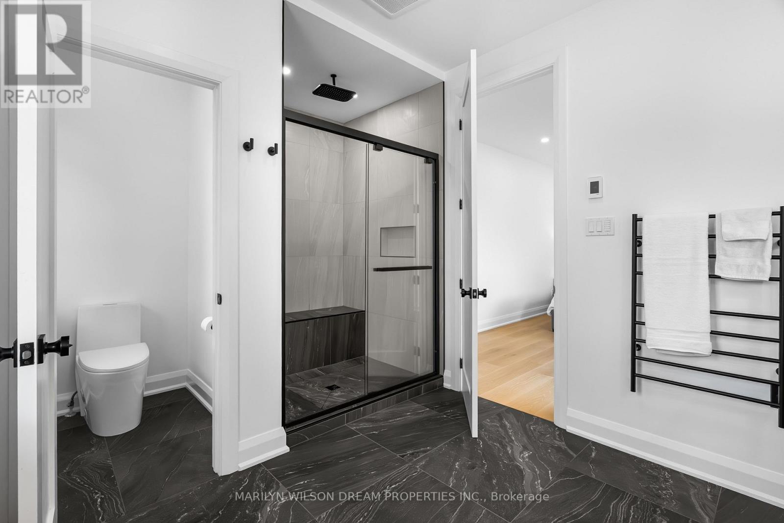 123 Mason Terrace, Ottawa, ON - Indoor Photo Showing Bathroom