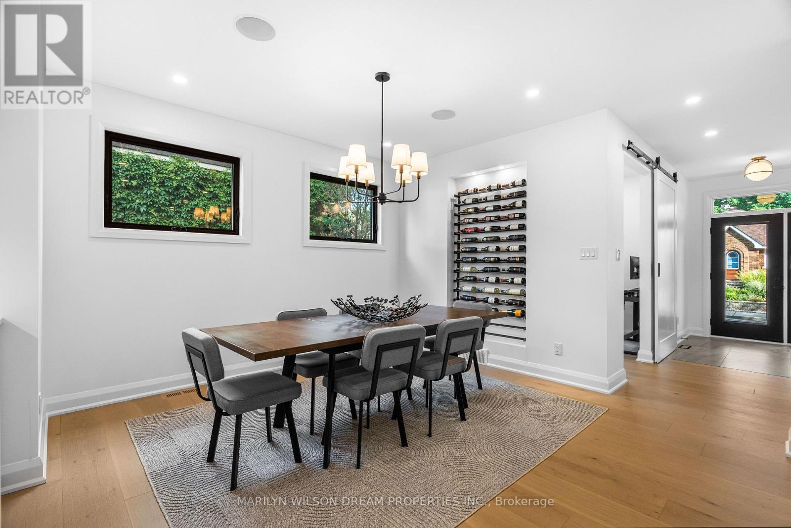 123 Mason Terrace, Ottawa, ON - Indoor Photo Showing Dining Room