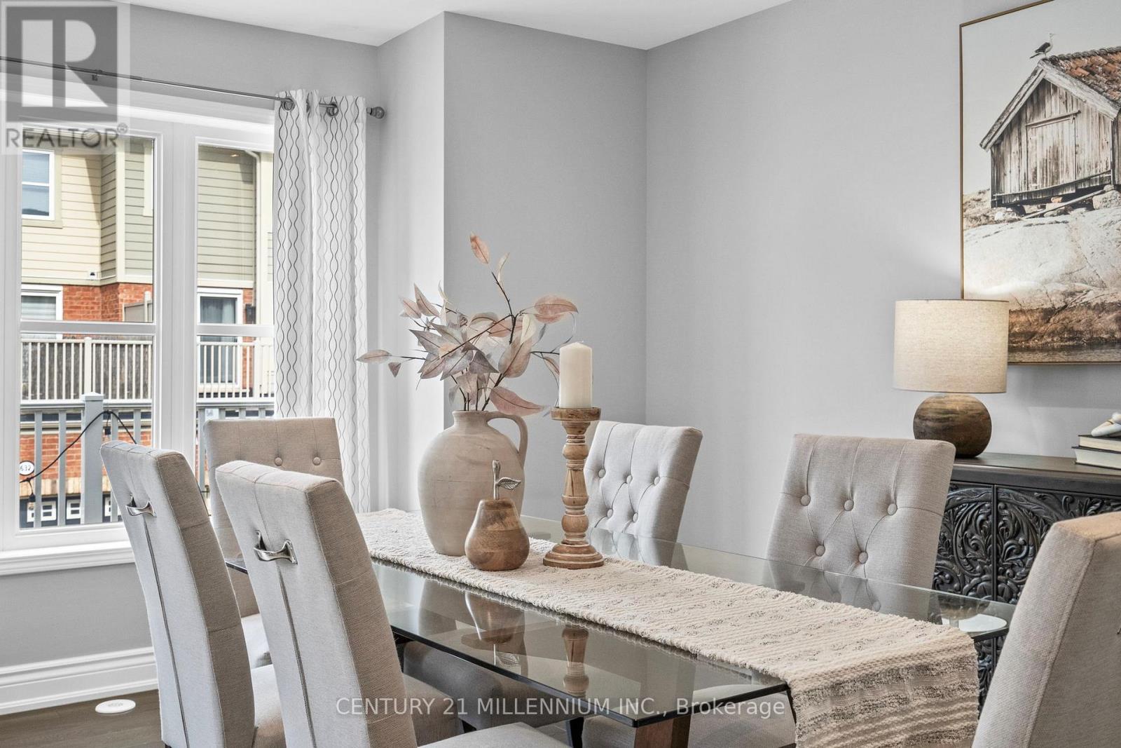 655 Cargill Path, Milton, ON - Indoor Photo Showing Dining Room