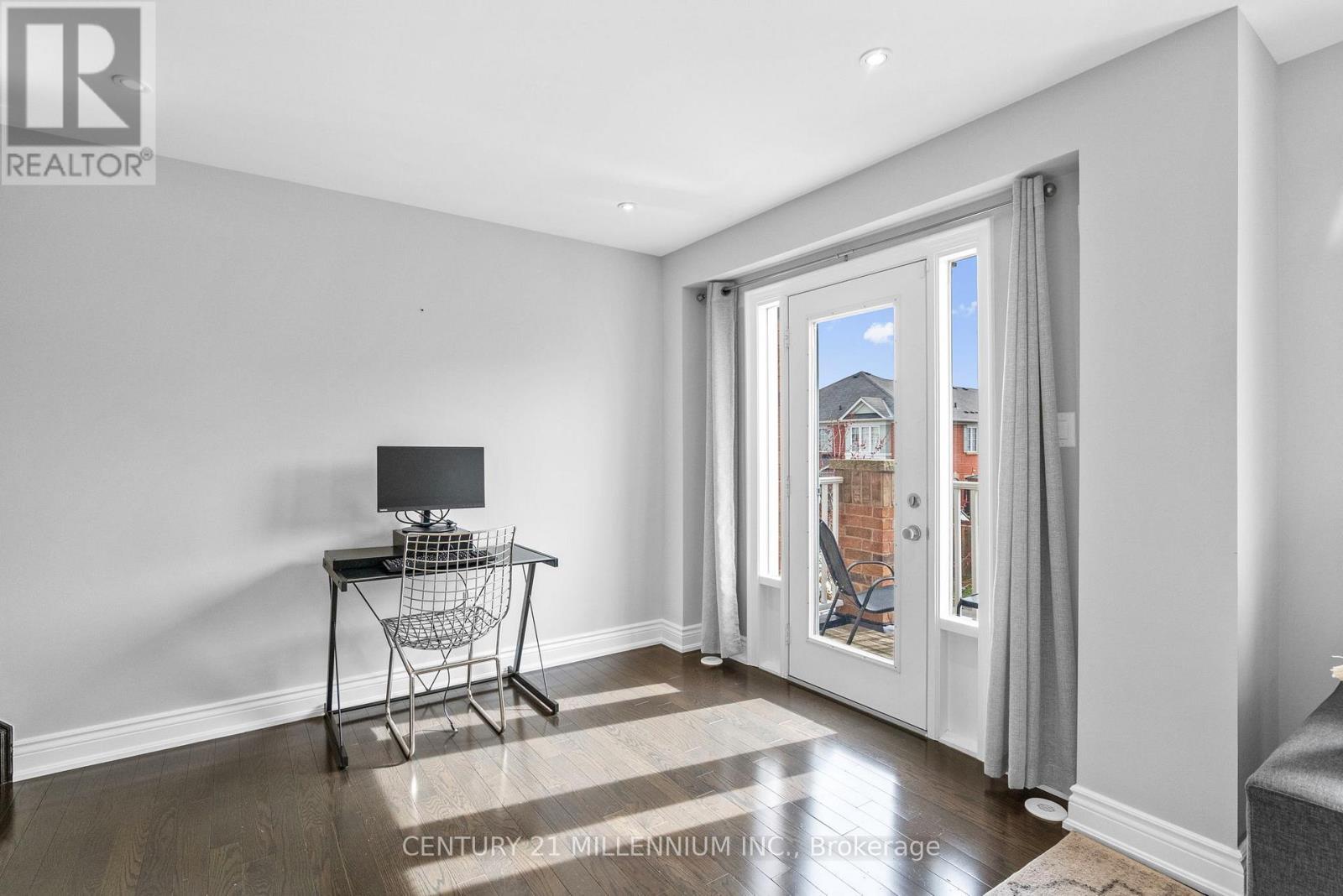 655 Cargill Path, Milton, ON - Indoor Photo Showing Other Room