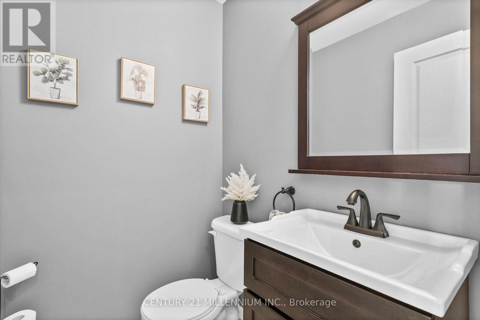 655 Cargill Path, Milton, ON - Indoor Photo Showing Bathroom