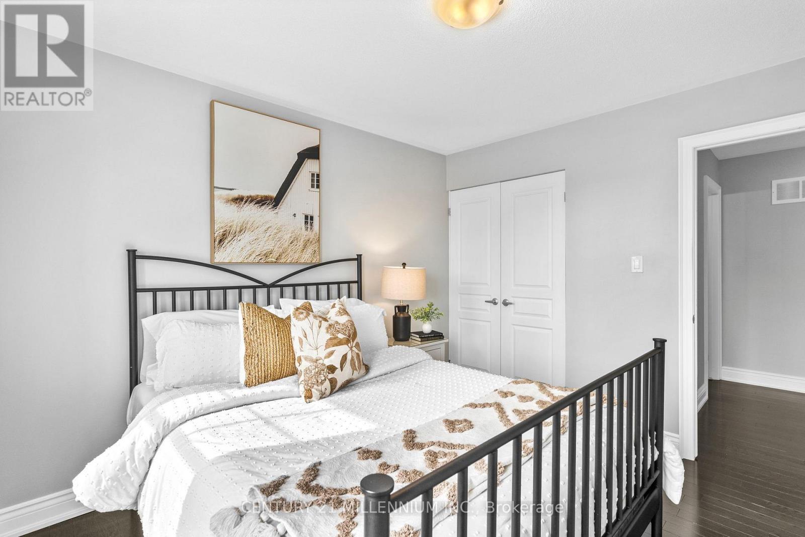 655 Cargill Path, Milton, ON - Indoor Photo Showing Bedroom
