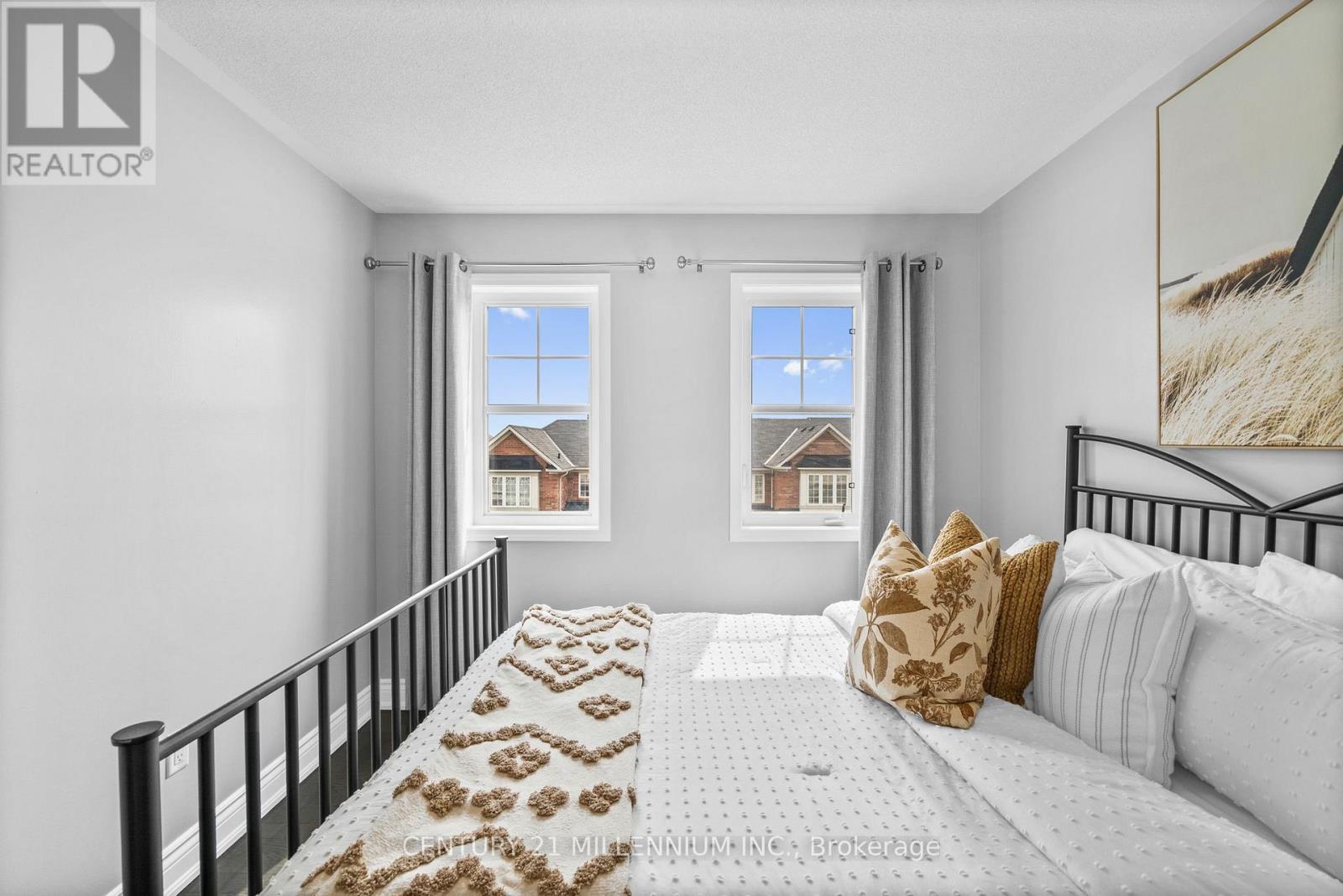 655 Cargill Path, Milton, ON - Indoor Photo Showing Bedroom
