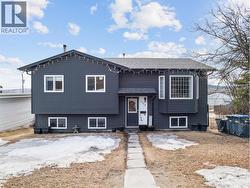 1533 96 Avenue Dawson Creek, BC V1G 1L7